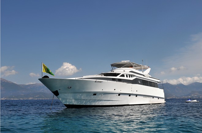 Luxury Yacht Trilogy Sold