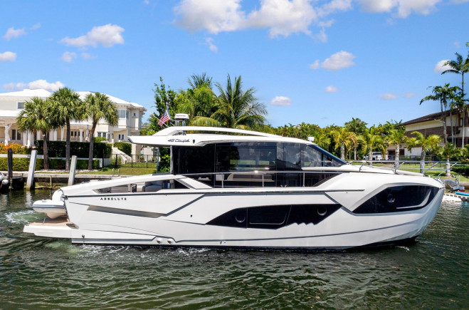M/Y ZO