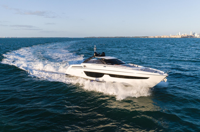 M/Y 2QUICK