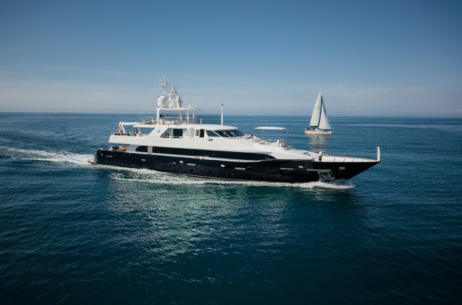 M/Y LADY IN BLUE