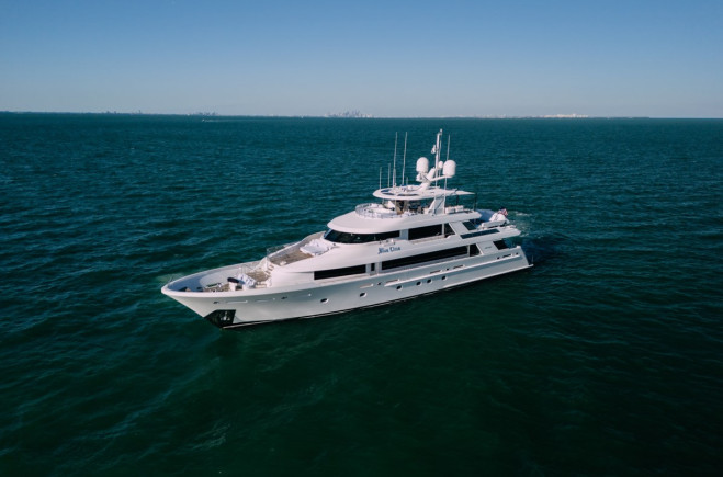 M/Y BLUE TIME