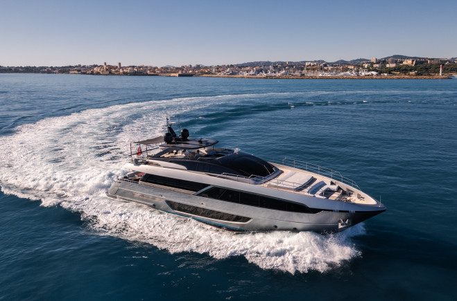 M/Y Maximus | Riva