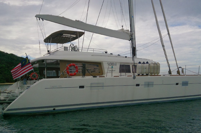 S/Y NADHIRAH | Lagoon