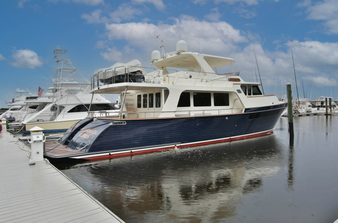 M/Y FREQUENT SEA | MARLOW