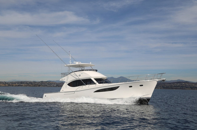 M/Y TORO 60