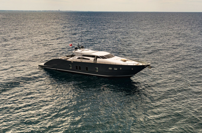 M/Y VEVEKOS