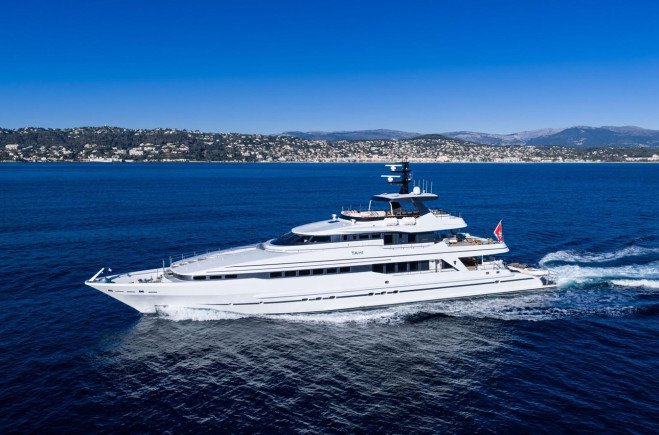 M/Y TAHI | HEESEN YACHTS