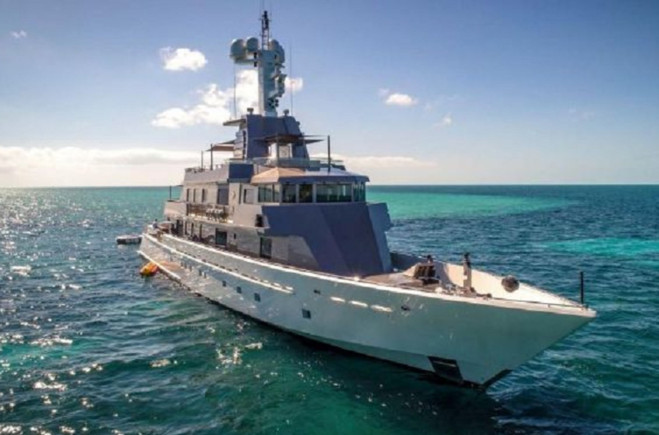 M/Y 174 OCEANFAST MOTOR YACHT