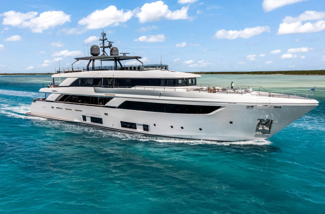 M/Y NAVETTA 42 | Custom Line