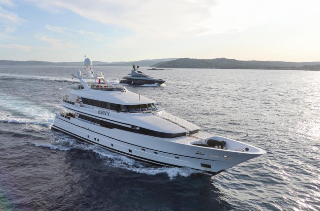 M/Y ENVY