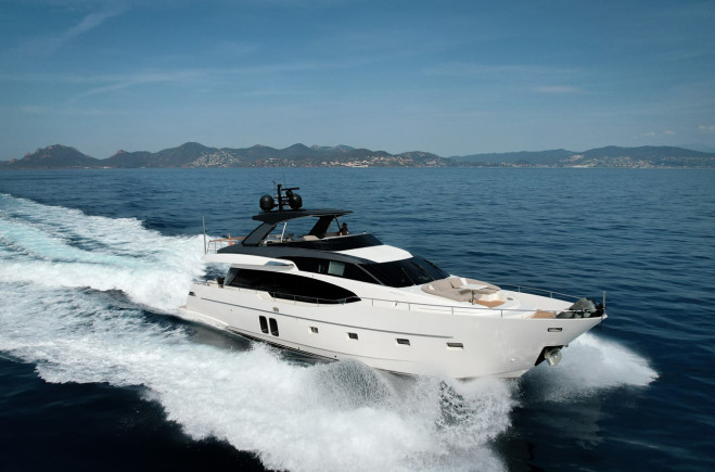 M/Y ELLIE JAMES