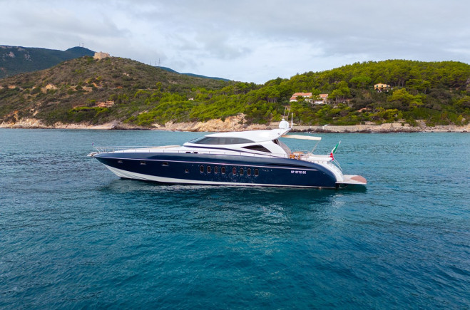 M/Y CINQUE LUNE