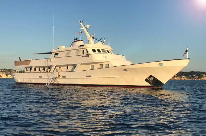 M/Y TRAFALGAR