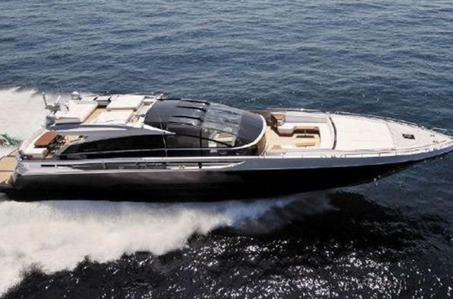 M/Y -