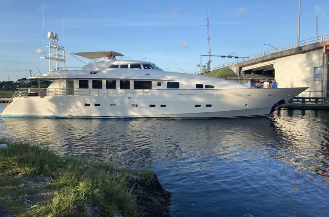 M/Y ANGELE