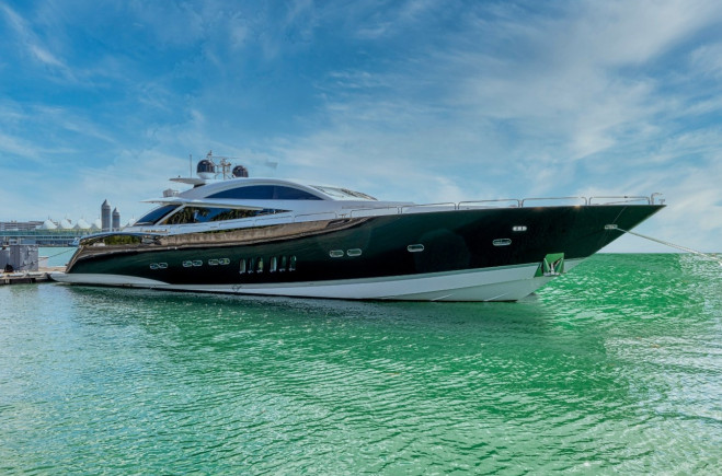 M/Y Sky Fall