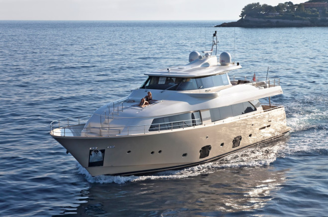 M/Y LA PAUSA