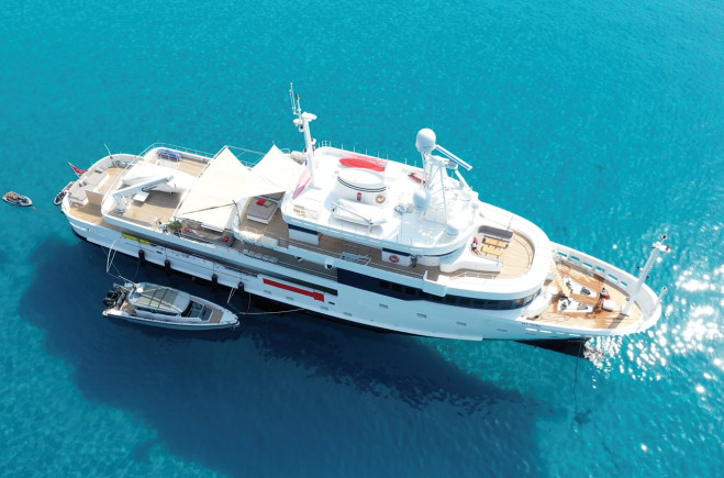 M/Y TRIBU