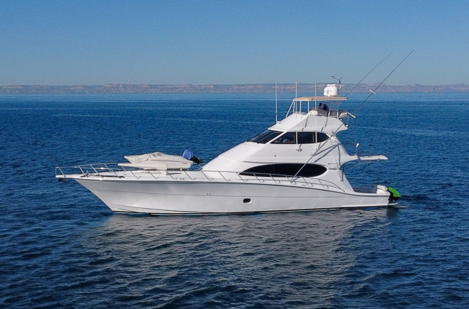 M/Y DRAKO ROSSO  2011 HATTERAS 77 CONVERTIBLE @ LA PAZ BCS