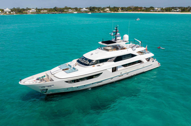 M/Y PREMURA