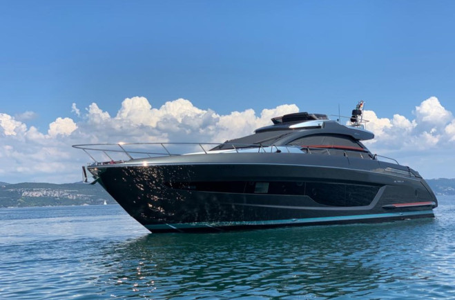 M/Y 2020 RIVA 66 RIBELLE