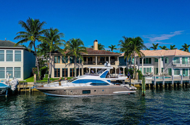 M/Y CRASHPROOF RETIREMENT
