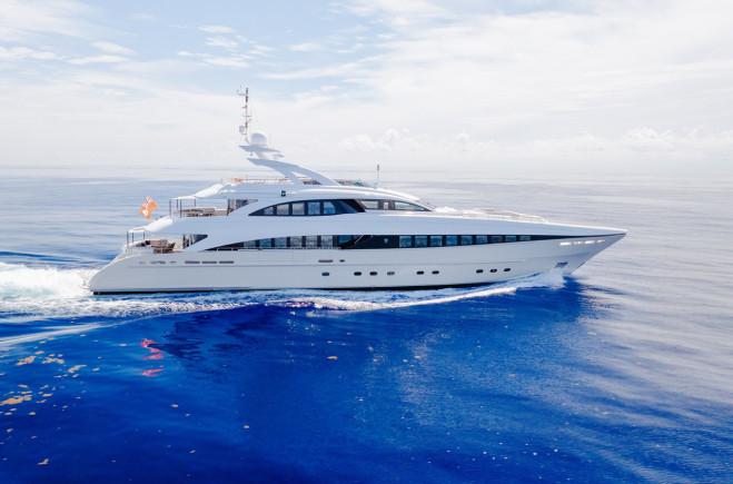 M/Y SHARKFINN