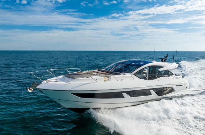 M/Y 2022 SUNSEEKER PREDATOR 74 | Sunseeker