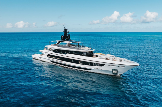 M/Y DAYBREAK