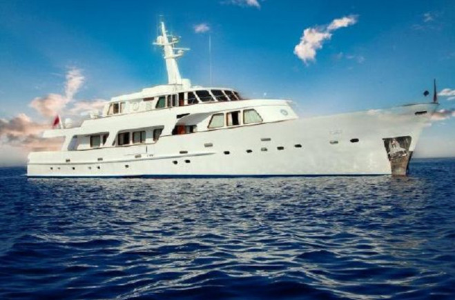 M/Y PATRA