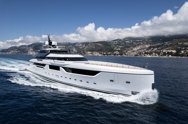 M/Y MALIA