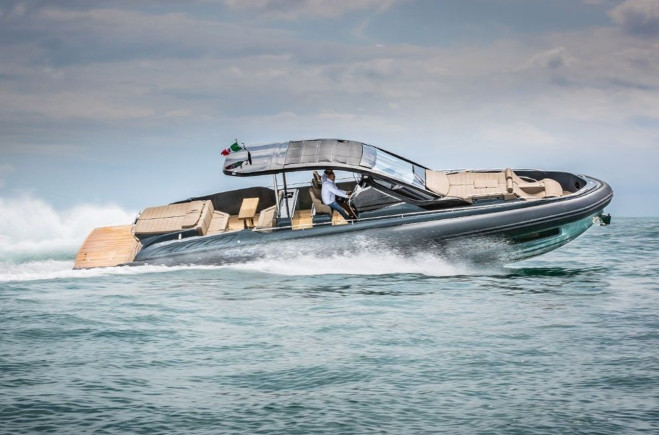M/Y REBEL 47 | SACS MARINE
