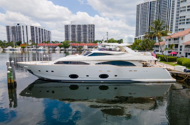 M/Y ADAR