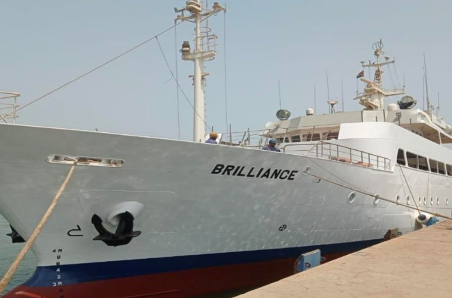 M/Y MV BRILLIANCE | COMMERCIAL