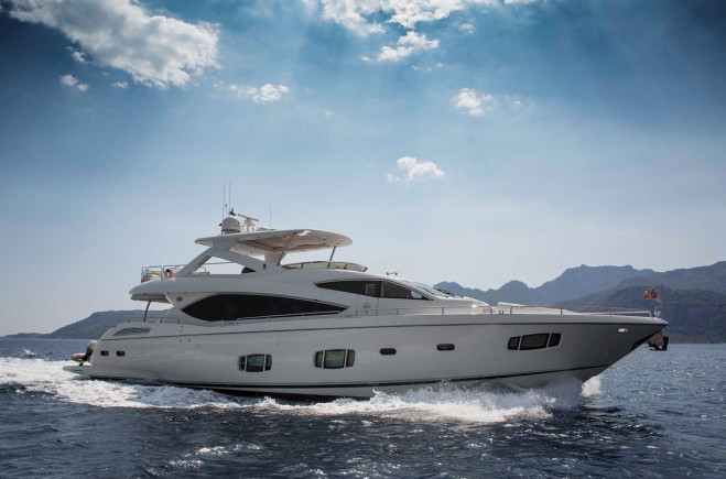 M/Y UNIQUE NAZ