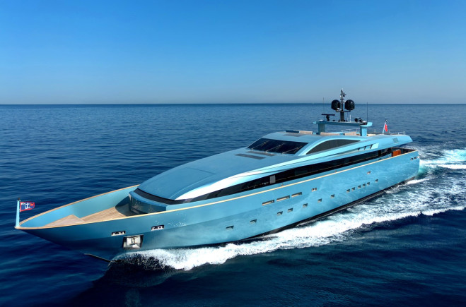 M/Y QUEEN BLUE