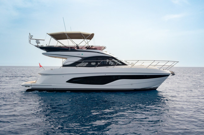 M/Y AMWAJI | PRINCESS YACHTS