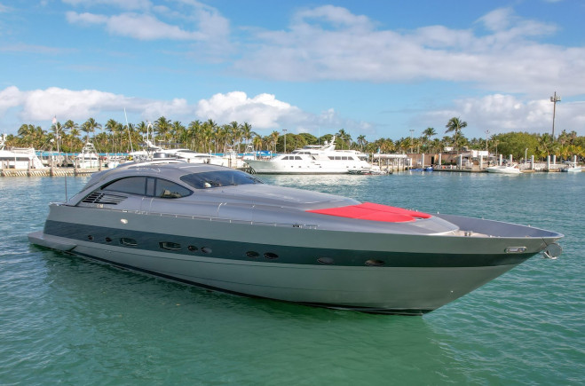 M/Y PERSHING 88 2001