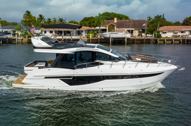 M/Y HERE & NOW