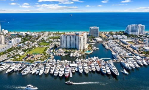 Fort Lauderdale Boat Show yacht charter