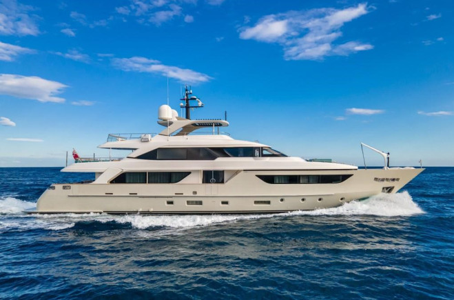 Sosa Yacht Charter