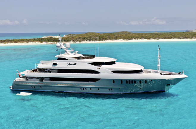 Lady Beth Yacht Charter