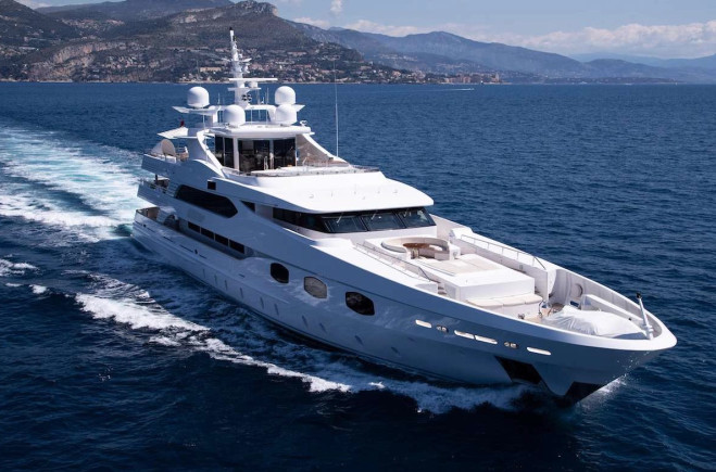 M/Y Eleni | CBI Navi