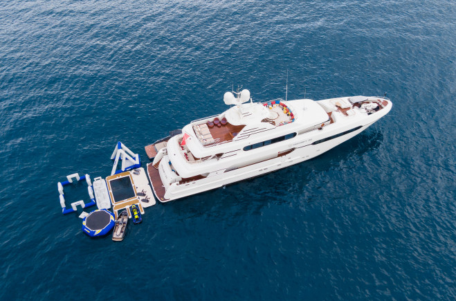Maximilian MMIV Yacht Charter