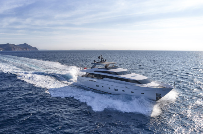 M/Y Rare Diamond