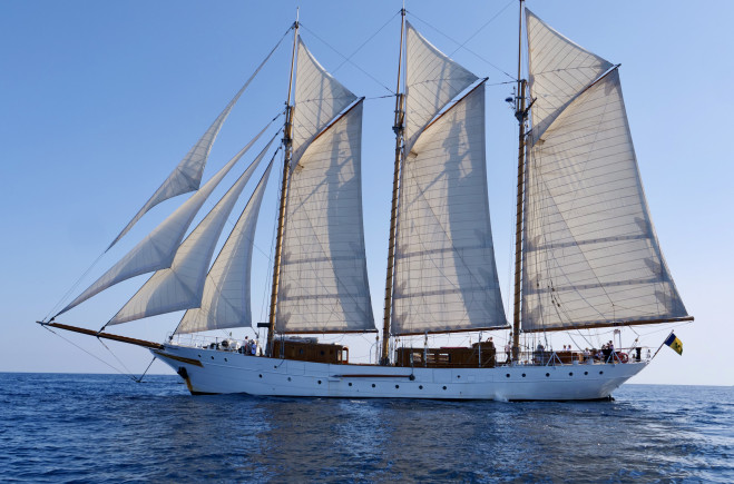 S/Y Trinakria