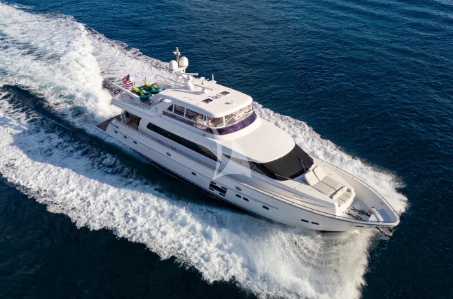 M/Y PILOT LOUNGE