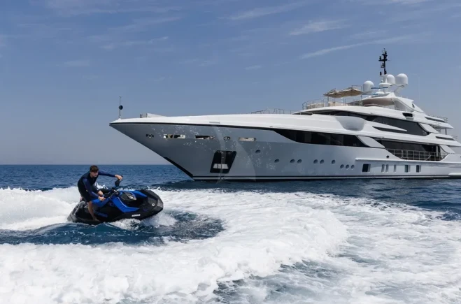 M/Y BOMBAY