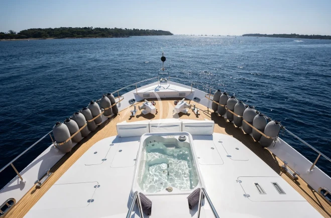 M/Y ANTISAN