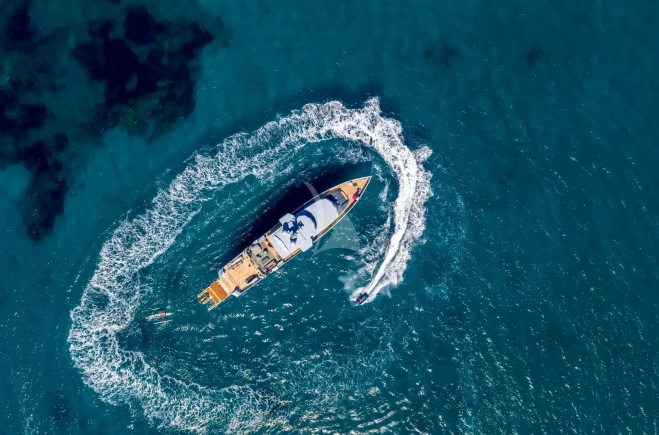 M/Y CALADAN